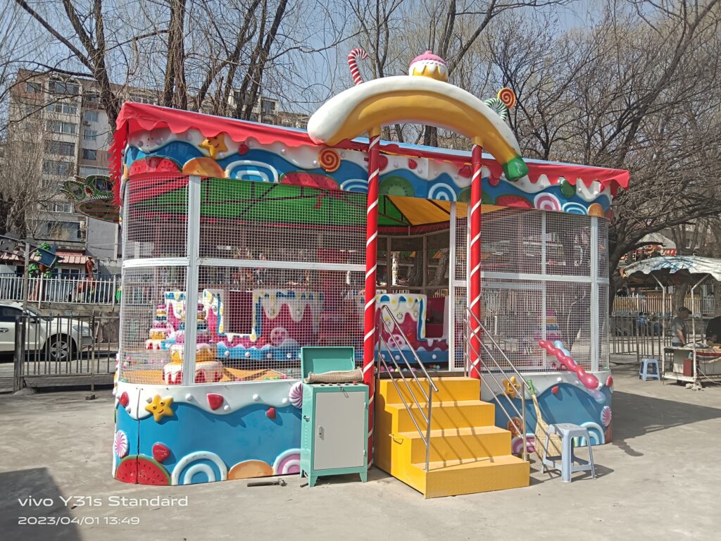 Candy Ball Shooting Car Ride Main View