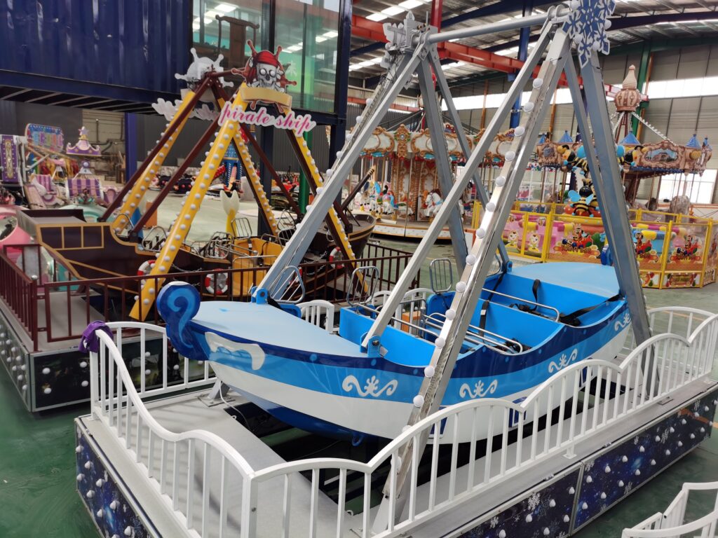 Snowflake Pirate Ship Ride Steel Gallery View