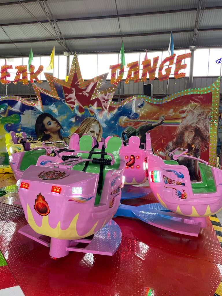 Spinning Disk Ride Gallery View